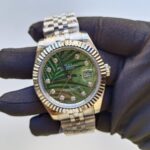 rolex-datejust-olive-green-palm-motif-diamond-dial-41mm-jubilee-stainless-steel-wrist-mens-watch-replica-txacg.jpg