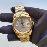 rolex-day-date-40mm-yellow-gold-silver-diagonal-motif-index-dial-fluted-bezel-president-bracelet-228238-replica-rmn1o.webp