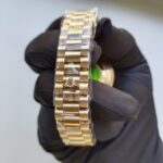 rolex-day-date-41mm-president-yellow-gold-fluted-bezel-shadow-green-diamond-dial-mens-watch-replica-hj9dm.jpg