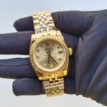 rolex-lady-datejust-31mm-yellow-gold-yellow-dial-with-diamond-marker-oyster-perpetual-jubilee-bracelet-watch-replica-qp4to.jpg