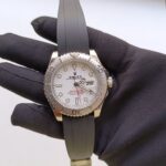 rolex-yacht-master-40mm-white-gold-white-dial-black-rubber-strap-watch-replica-gc4jh.jpg